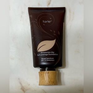 Tarte Amazonian Clay Foundation